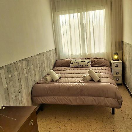 Diana Apartamento Con Terraza Muy Cerca Del Mar Pineda de Mar Buitenkant foto