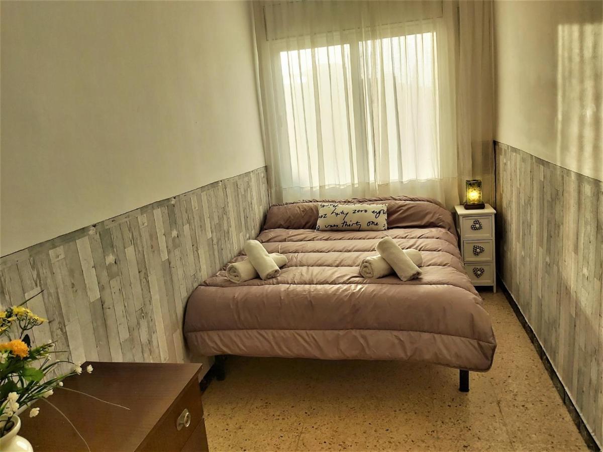 Diana Apartamento Con Terraza Muy Cerca Del Mar Pineda de Mar Buitenkant foto